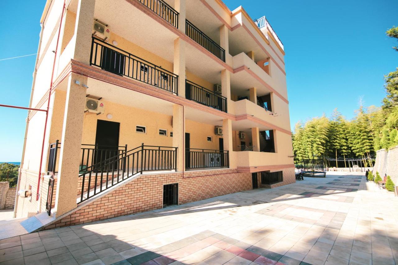 Мини - Гостиница "Любимый Дом" Tsikhisdziri  Exterior photo